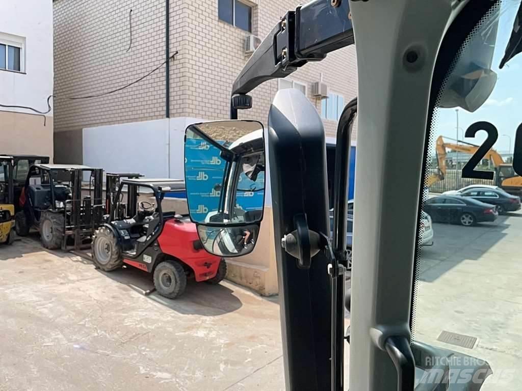 Valtra T174E Traktoriai