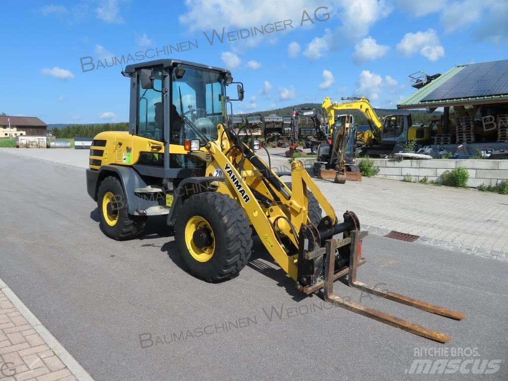 Yanmar V 80 Naudoti ratiniai krautuvai