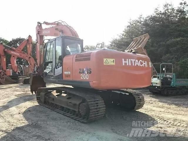 Hitachi ZX 200 Vikšriniai ekskavatoriai