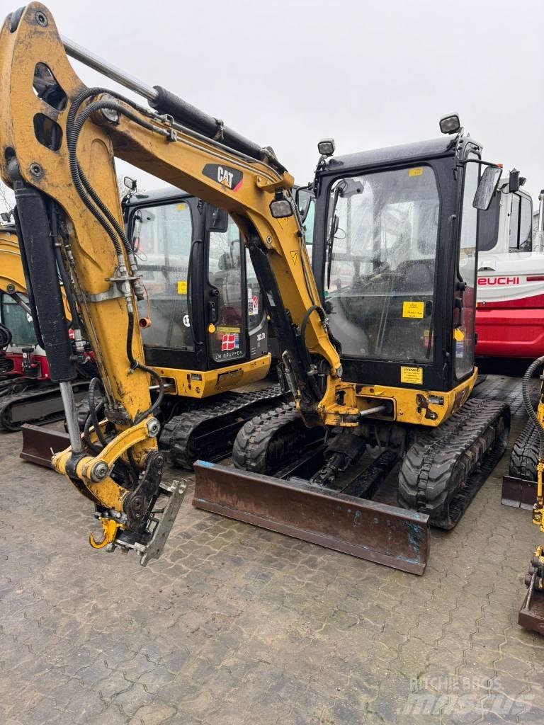 CAT 302.7 D Mini ekskavatoriai < 7 t