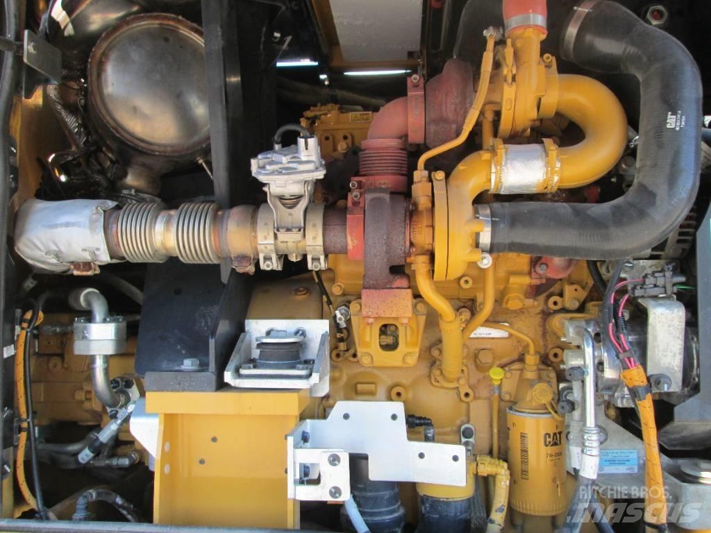 CAT M 317F Ratiniai ekskavatoriai