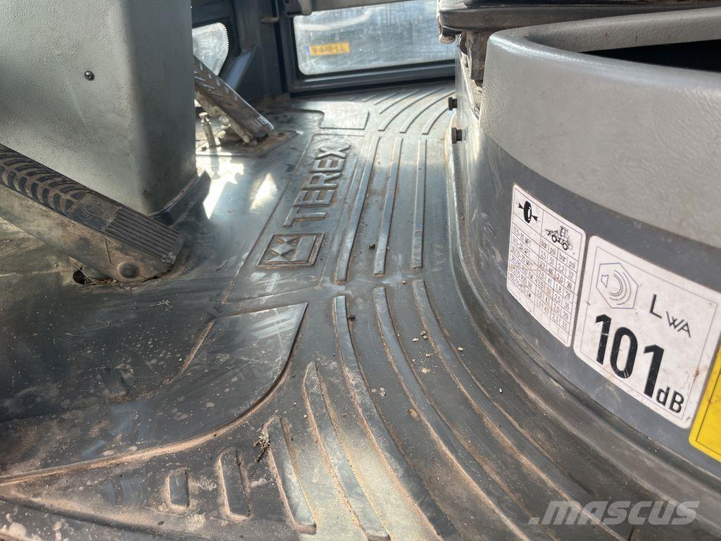 Terex TL100 Naudoti ratiniai krautuvai