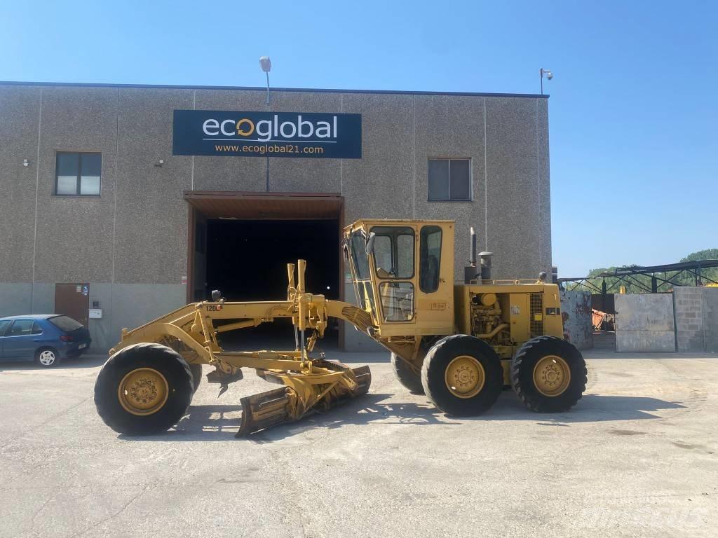 CAT 120 G Greideriai