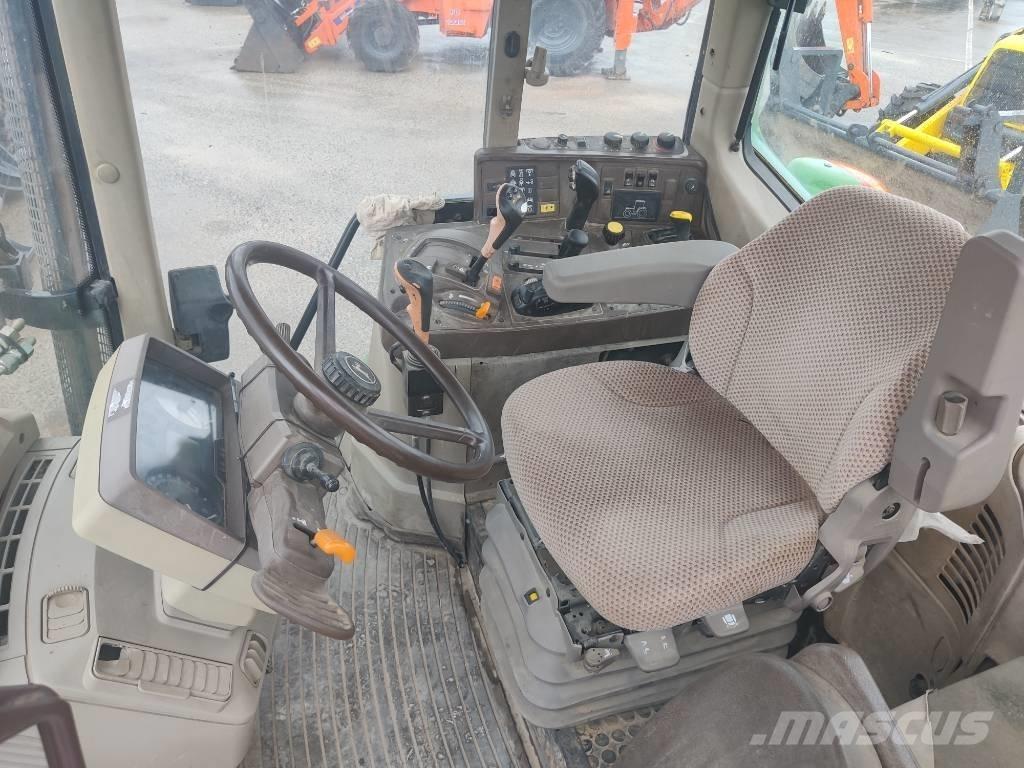 John Deere 6220 Traktoriai