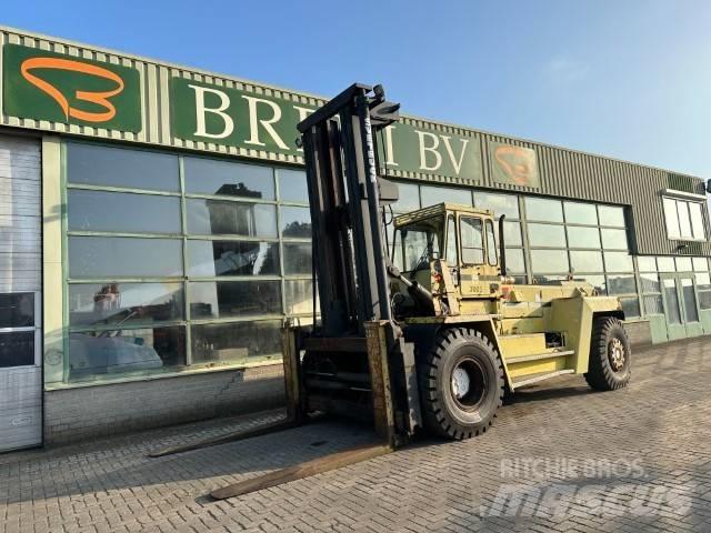 Svetruck 30120 Dyzeliniai krautuvai