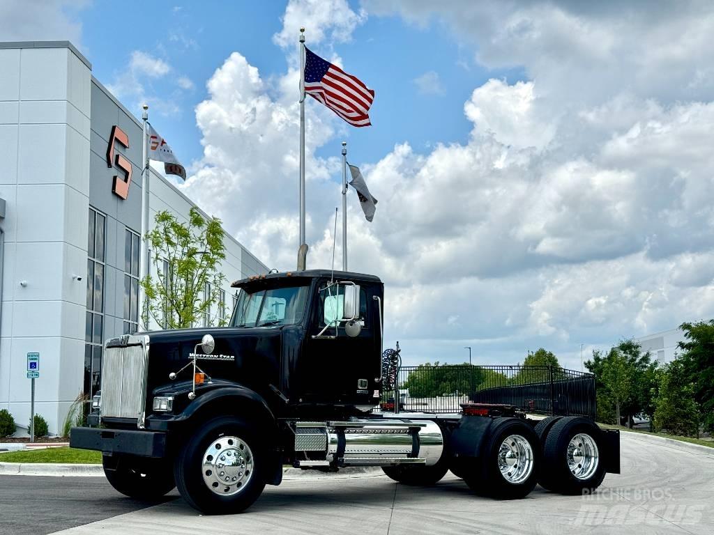 Western Star 4900 SF Naudoti vilkikai