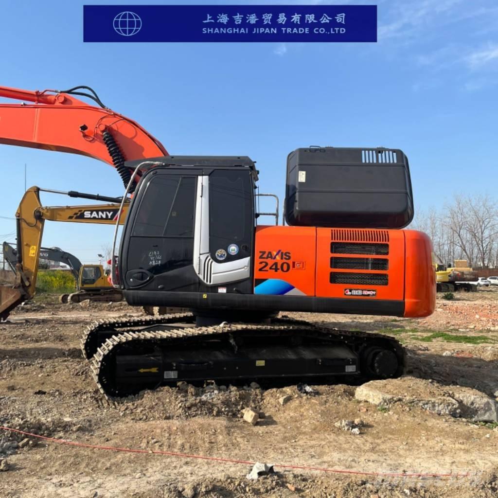Hitachi ZX 240 Vikšriniai ekskavatoriai