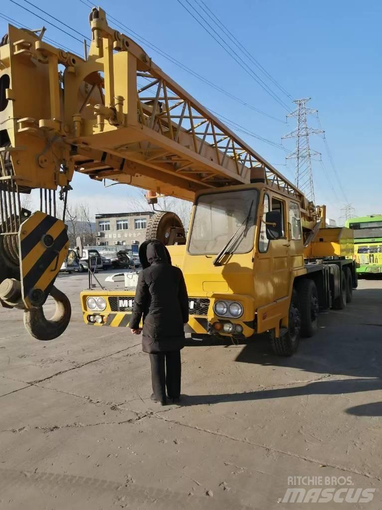 Tadano TL 300 E Neapdoroto reljefo kranai