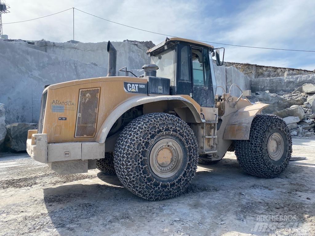 CAT 980 H Naudoti ratiniai krautuvai