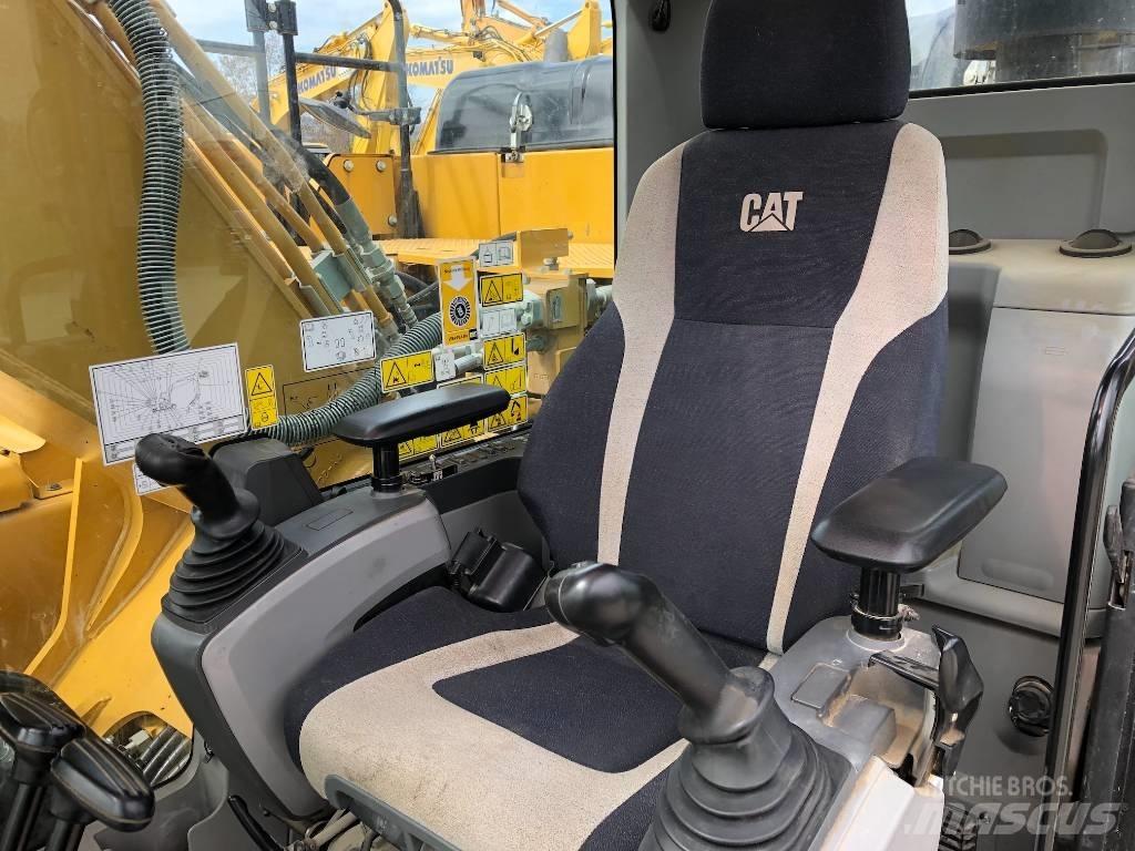 CAT 326F LN Vikšriniai ekskavatoriai