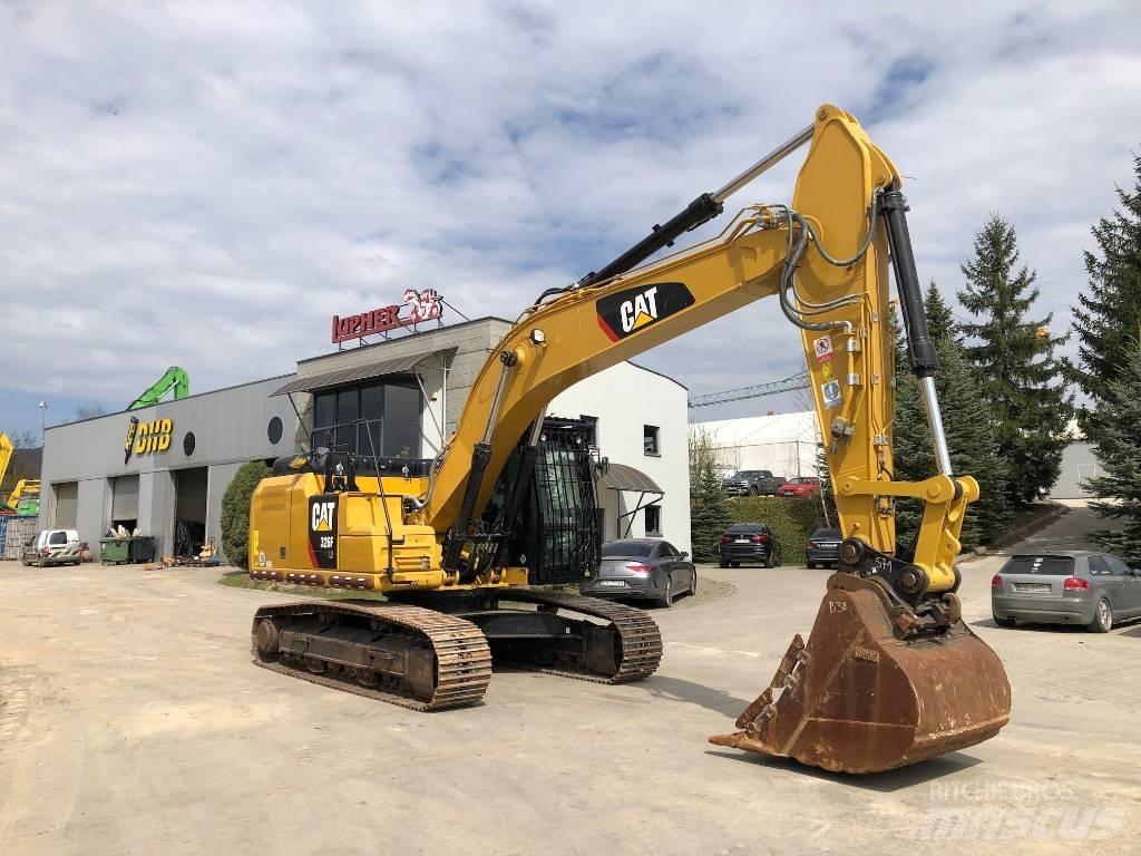 CAT 326F LN Vikšriniai ekskavatoriai