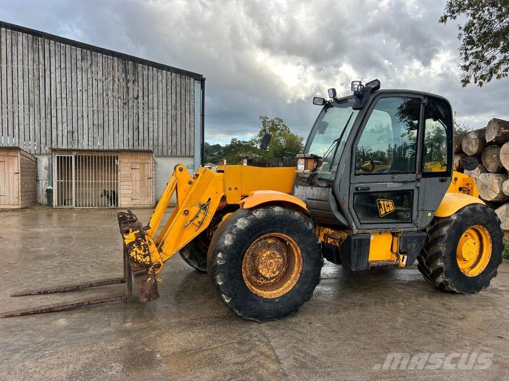 JCB 530-70 Teleskopiniai krautuvai