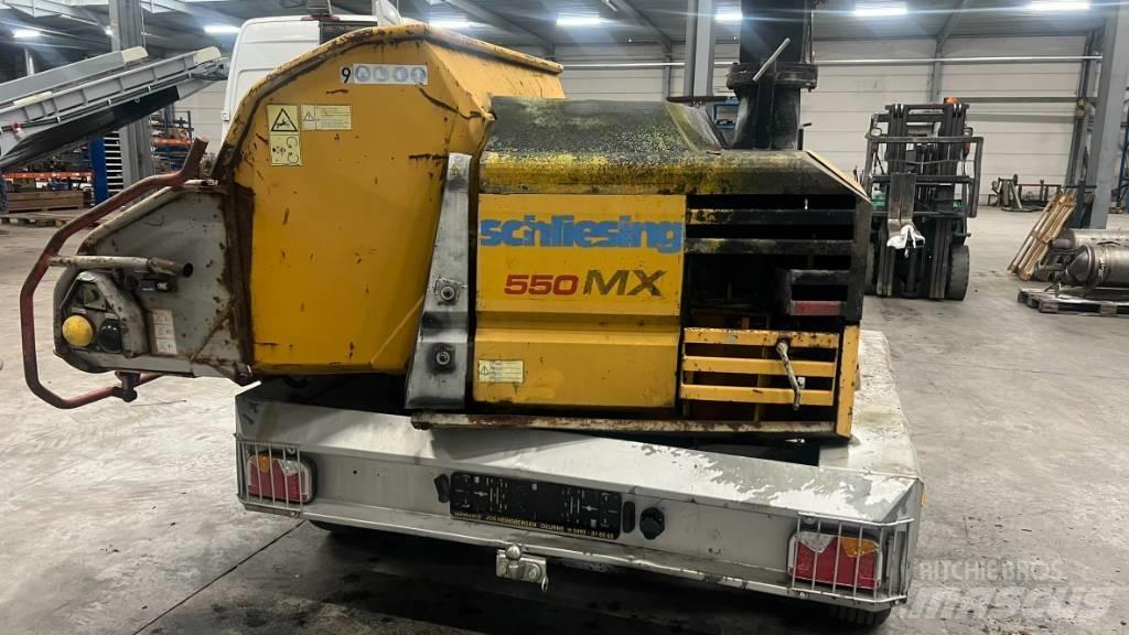 Schliesing 550 MX Miškovežių priekabos