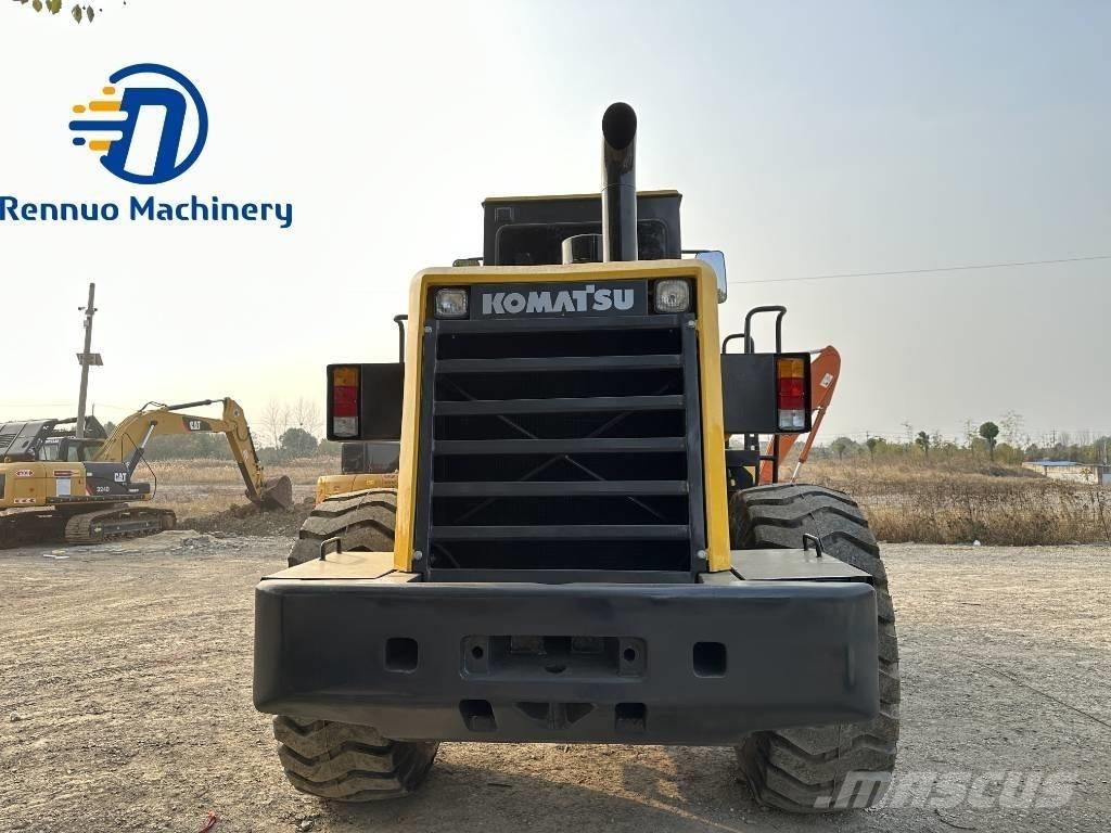 Komatsu WA380 Naudoti ratiniai krautuvai