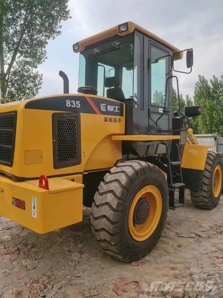 LiuGong 835 H Naudoti ratiniai krautuvai