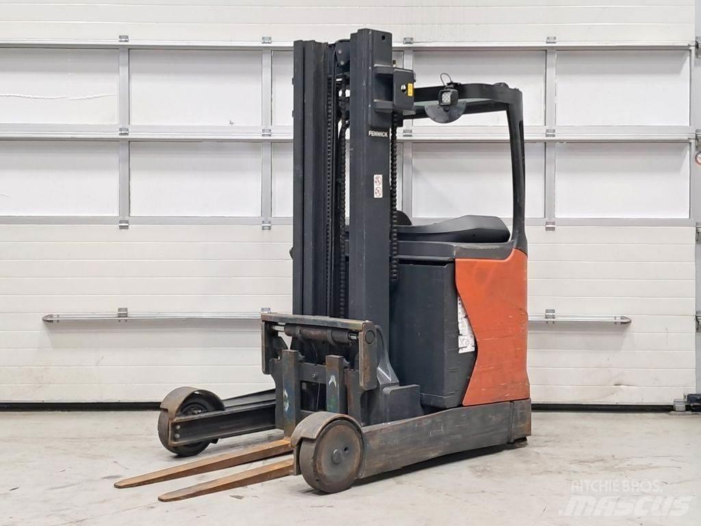 Linde R20-01 Šakiniai krautuvai su prailgintu keltuvu