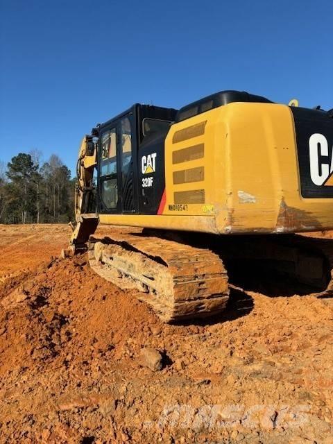 CAT 320F Vikšriniai ekskavatoriai