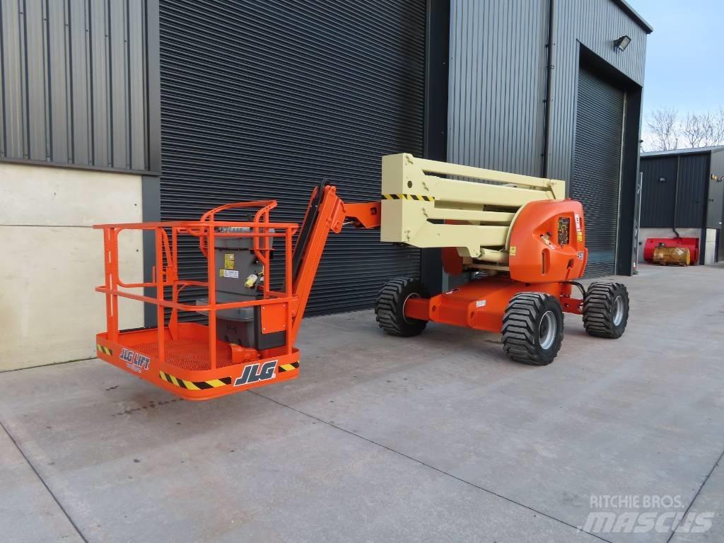 JLG 450 AJ Alkūniniai keltuvai