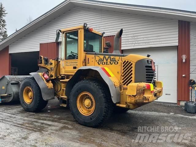 Volvo L90E Naudoti ratiniai krautuvai