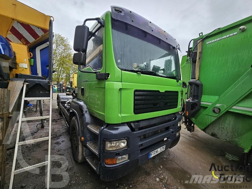 MAN TGA26.350 Savivarčių priekabų vilkikai