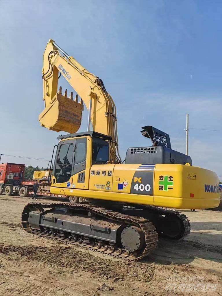 Komatsu 400-8R Vikšriniai ekskavatoriai