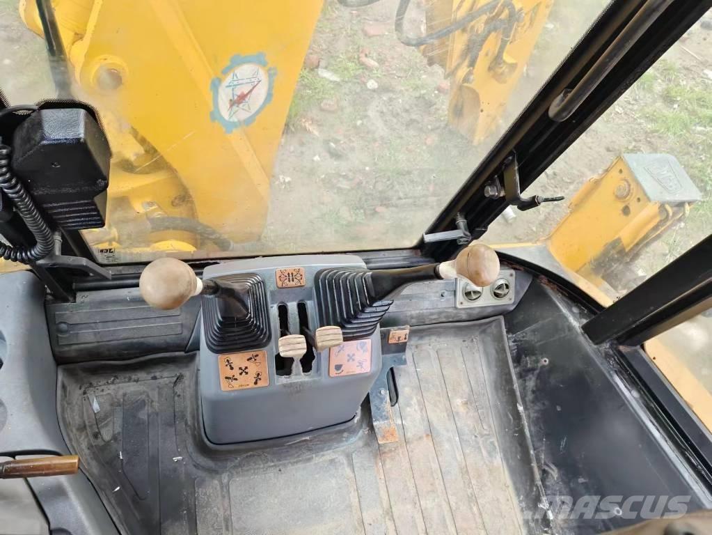 JCB 3 CX Ekskavatoriniai krautuvai