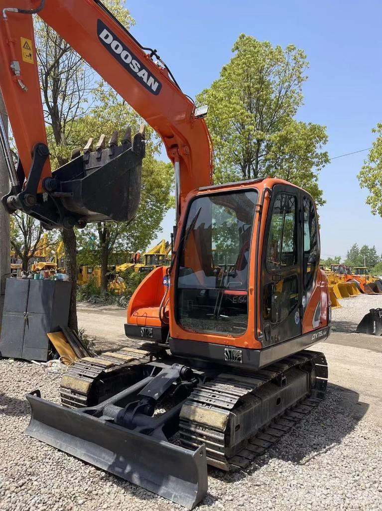 Doosan DX75 Mini ekskavatoriai < 7 t