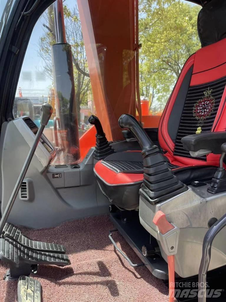 Doosan DX75 Mini ekskavatoriai < 7 t
