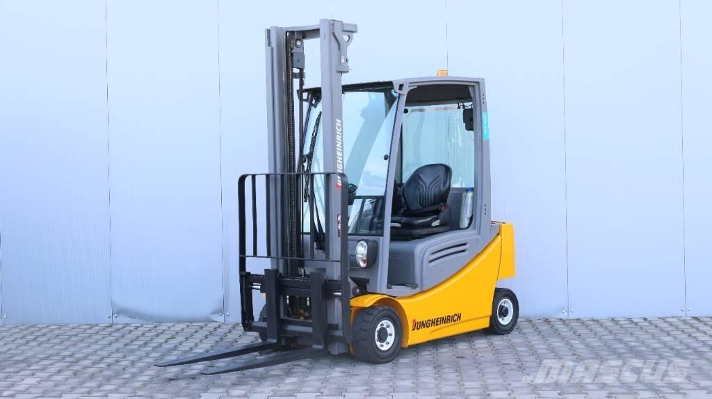 Jungheinrich EFG 316 Elektriniai šakiniai krautuvai