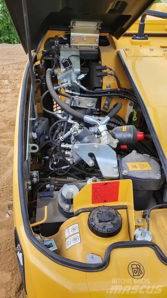 Komatsu PC88 MR-11E0 Vidutinės galios ekskavatoriai 7-12 t