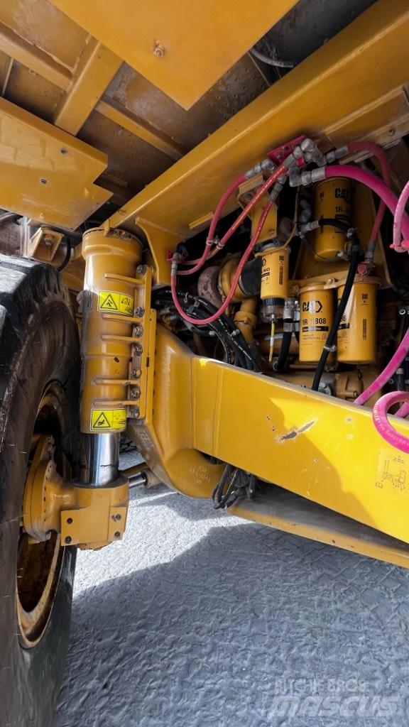 CAT 773 E Atliekų išvežimo technika