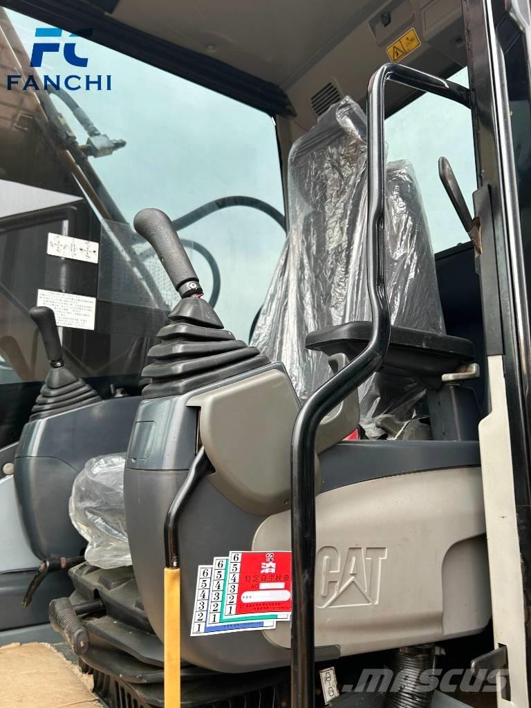 CAT 320d2 Vikšriniai ekskavatoriai