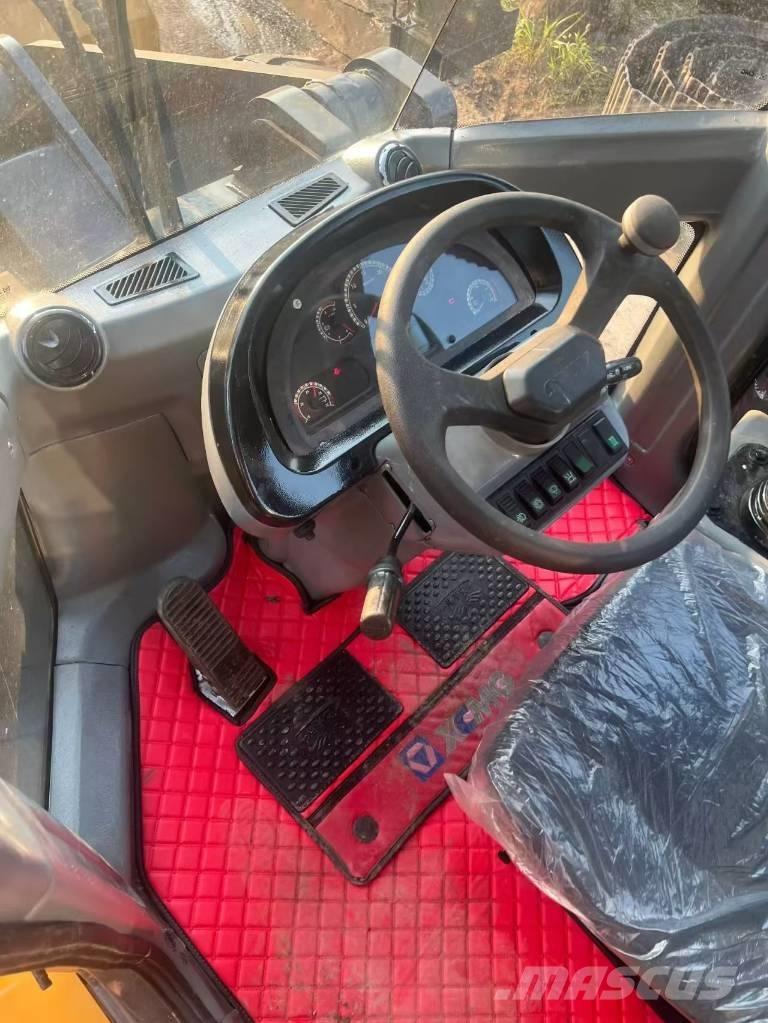 XCMG ZL 50 GN Naudoti ratiniai krautuvai