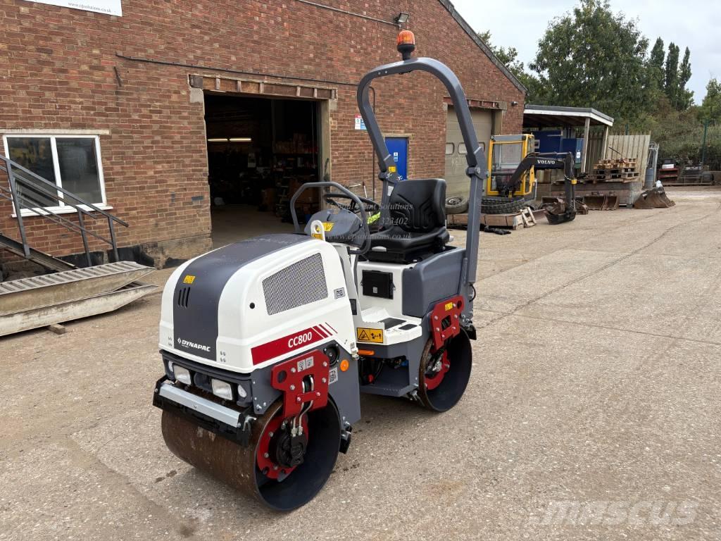Dynapac CC 800 Porinių būgnų volai