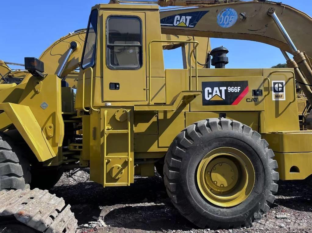 CAT 966F Naudoti ratiniai krautuvai