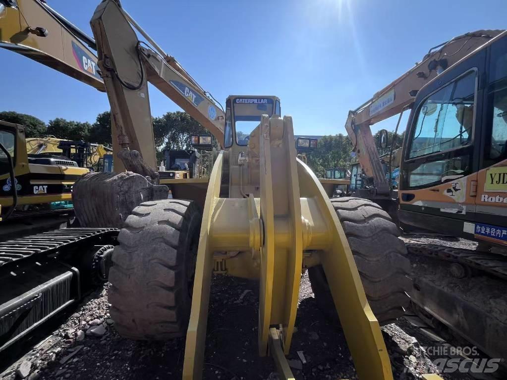 CAT 966F Naudoti ratiniai krautuvai