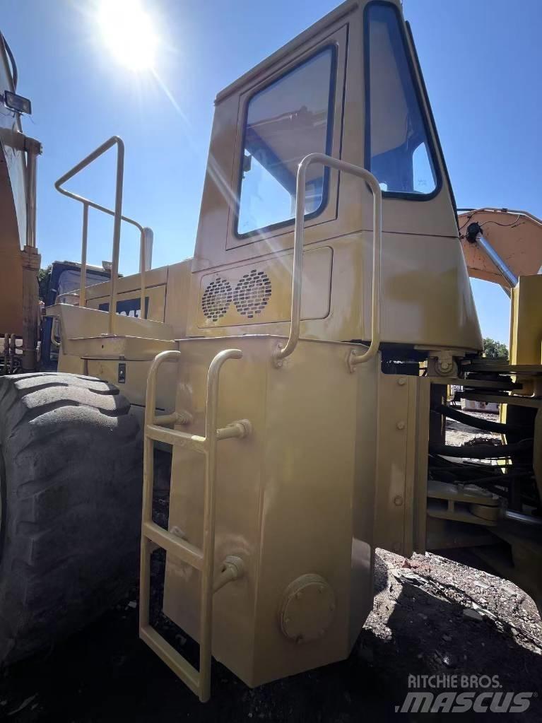 CAT 966F Naudoti ratiniai krautuvai