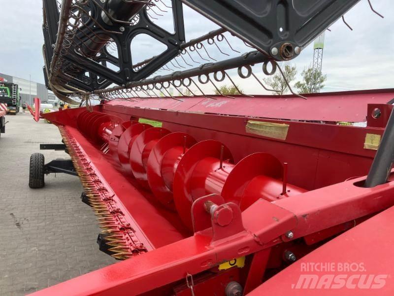 Case IH CASE 3050 Derliaus nuėmimo kombainų galvos