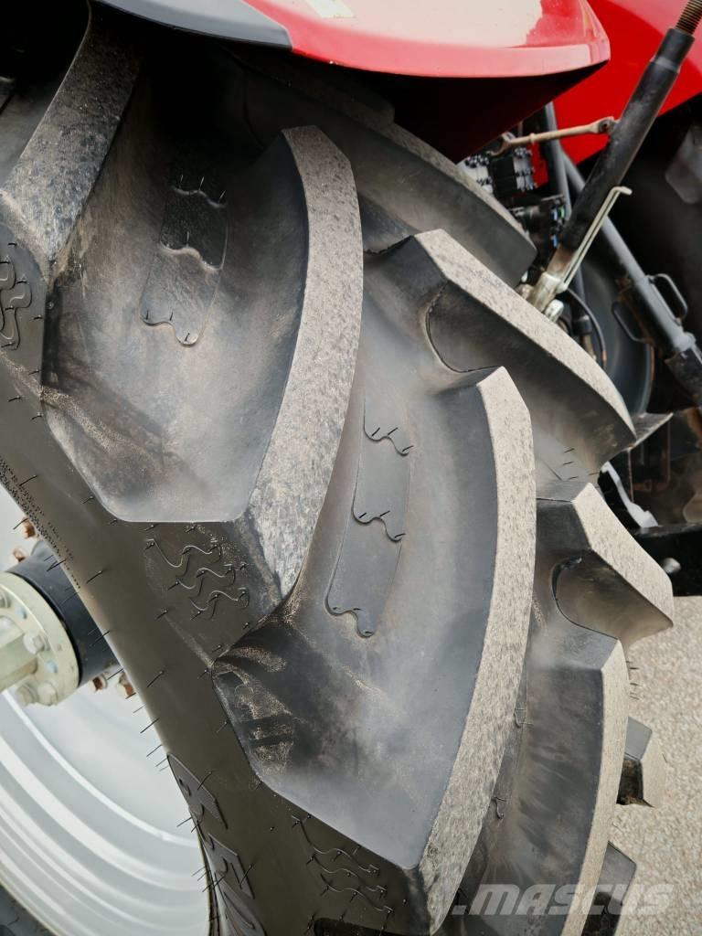 Case IH Puma 240 CVX Traktoriai