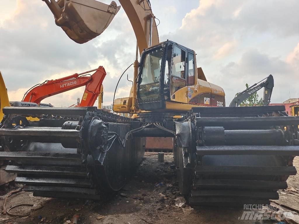 CAT 320 C Vikšriniai ekskavatoriai