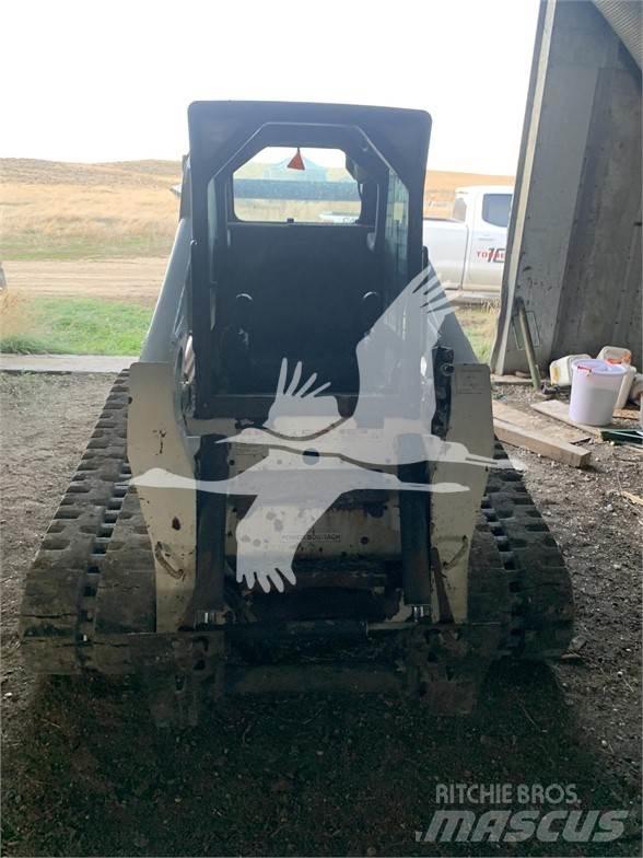 Bobcat T300 Krautuvai su šoniniu pasukimu