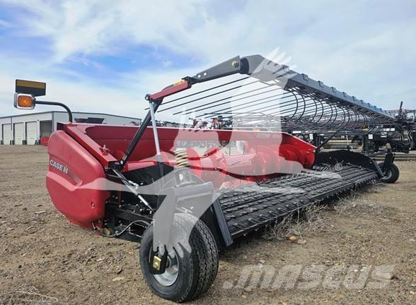 Case IH 3016 Derliaus nuėmimo kombainų galvos