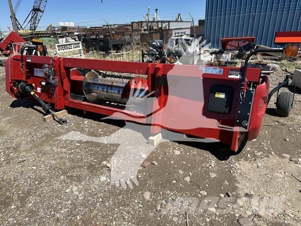 Case IH 3016 Derliaus nuėmimo kombainų galvos