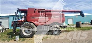 Case IH 8010 Derliaus nuėmimo kombainai