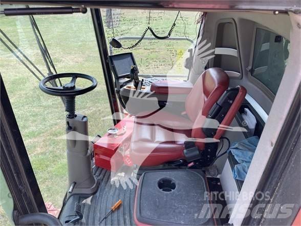 Case IH 8240 Derliaus nuėmimo kombainai