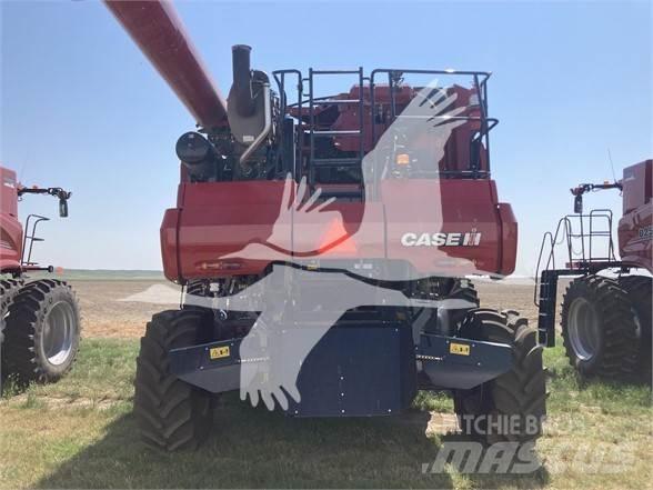Case IH 8250 Derliaus nuėmimo kombainai