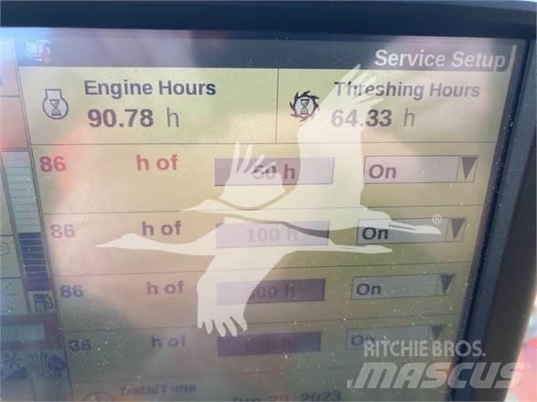 Case IH 8250 Derliaus nuėmimo kombainai