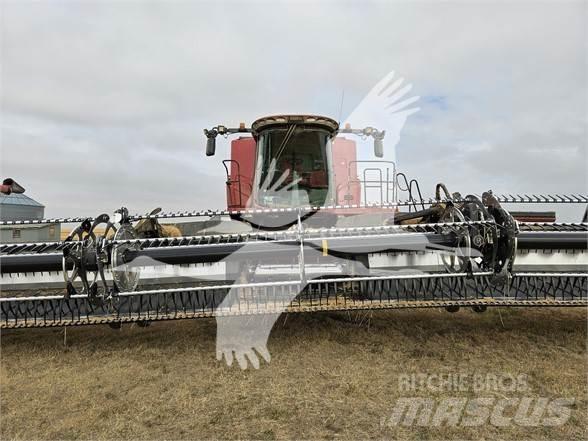 Case IH 8250 Derliaus nuėmimo kombainai