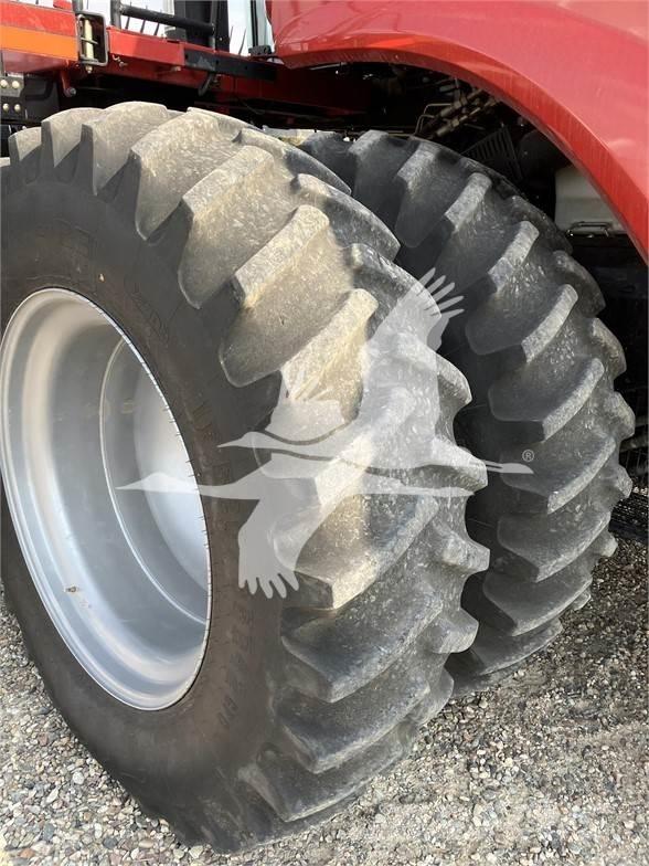 Case IH 8250 Derliaus nuėmimo kombainai