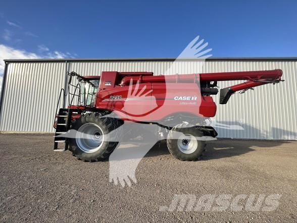 Case IH 8250 Derliaus nuėmimo kombainai